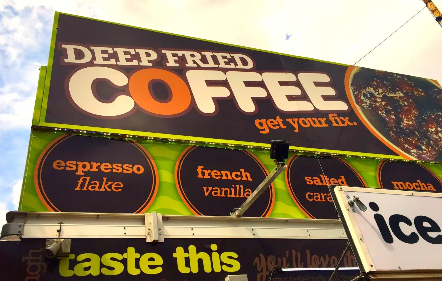 Sign deep fried coffee