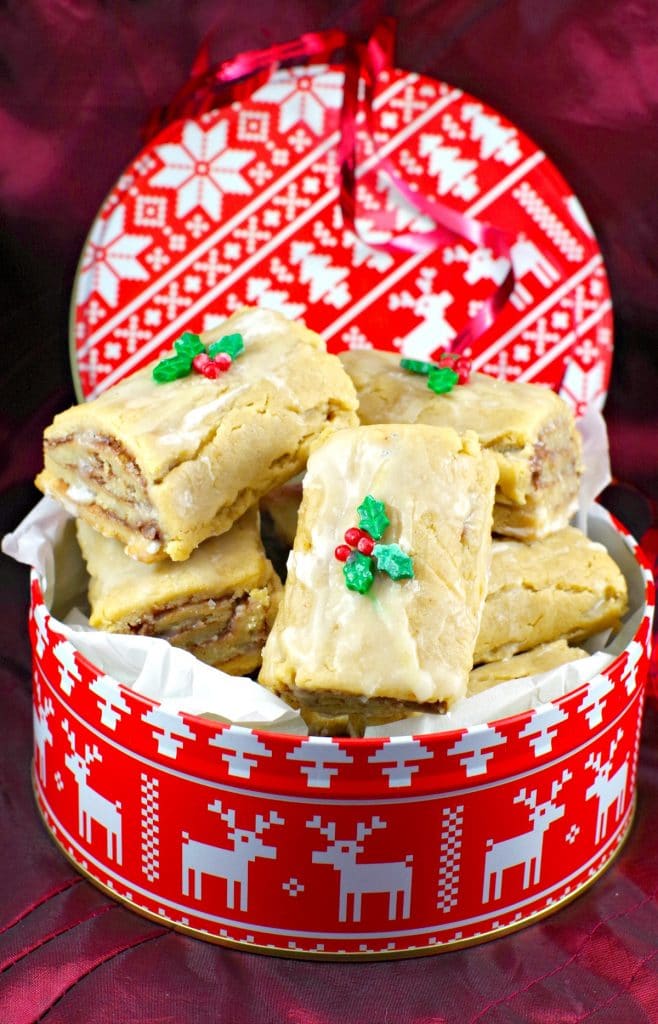 Soft Gingerbread Christmas Cookies | yule logs - foodmeanderings.com