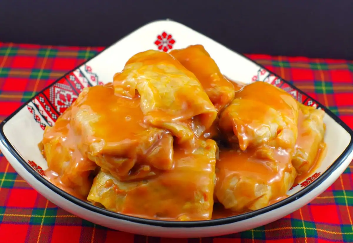 Scottish meat and rice cabbage rolls | Ukrainian - foodmeanderings.com