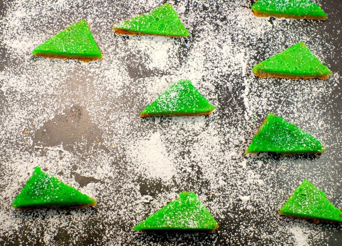 Gingerbread Lime bars | Foodmeanderings.com