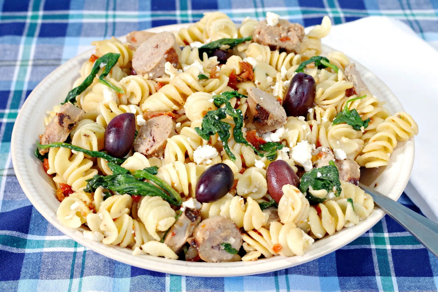Greek pasta with spinach and feta