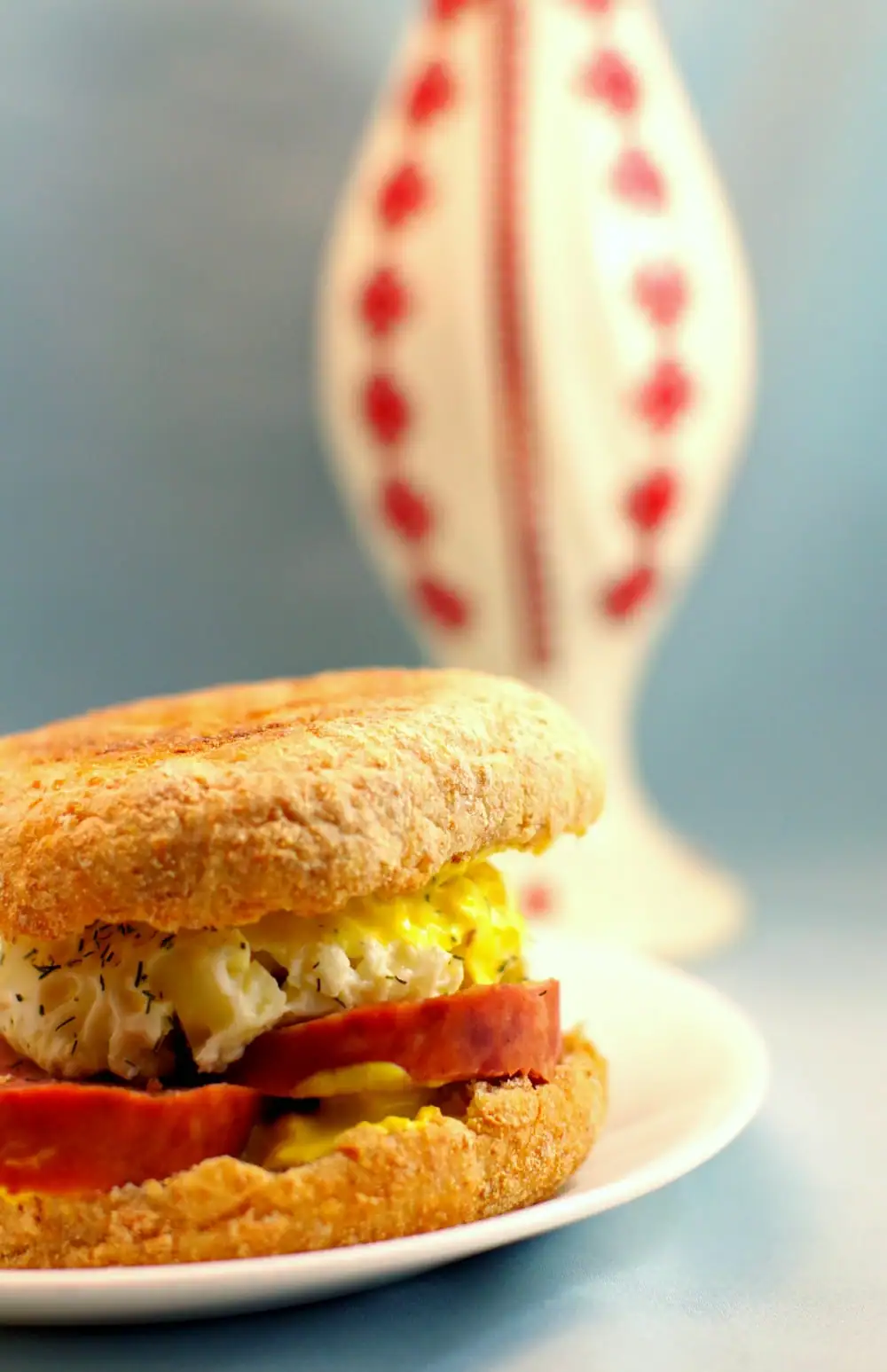 5 minute Ukrainian Breakfast Sandwich - Foodmeanderings.com