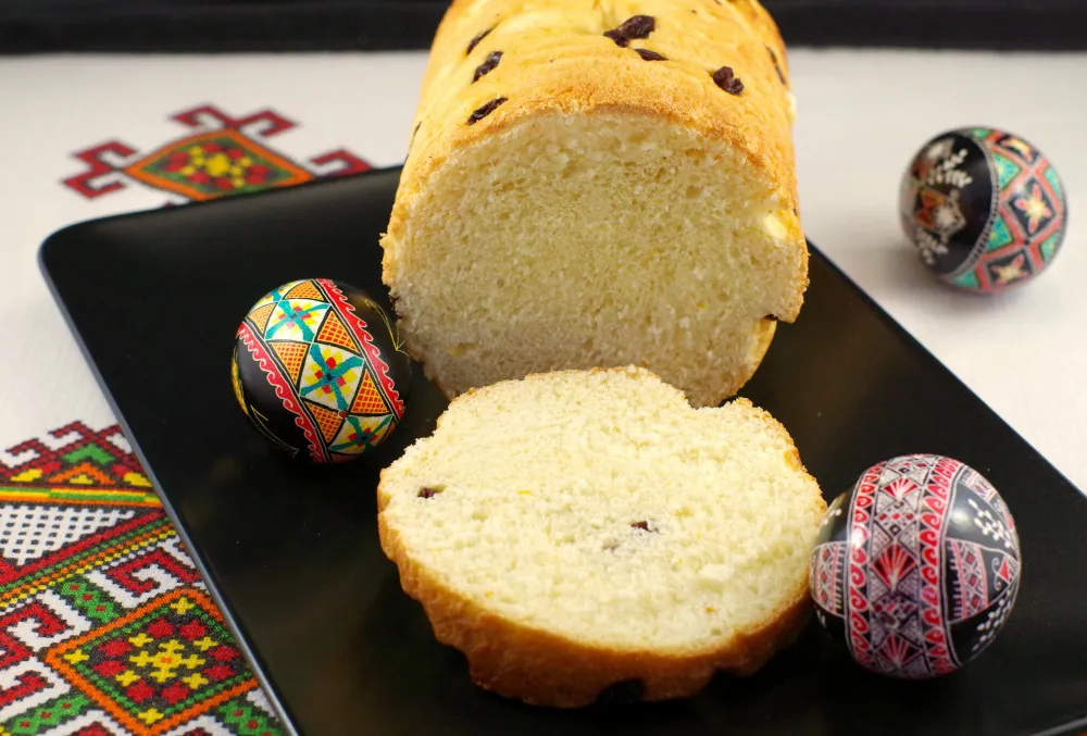 Bread Maker Babka | Ukrainian Easter Bread - Foodmeanderings.com