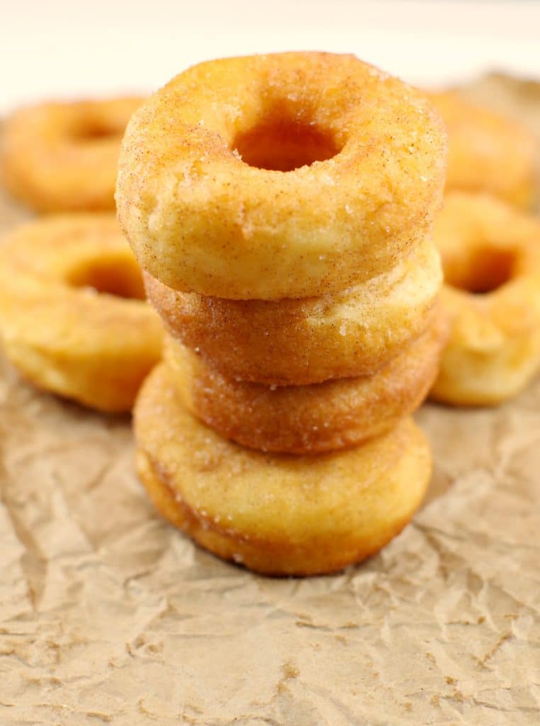 Ukrianian Doughnuts | Pampushky - Foodmeanderings.com