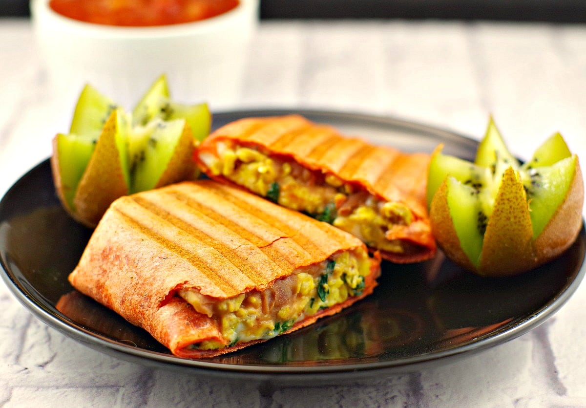 Healthy Mediterranean Breakfast Burrito - Dan330