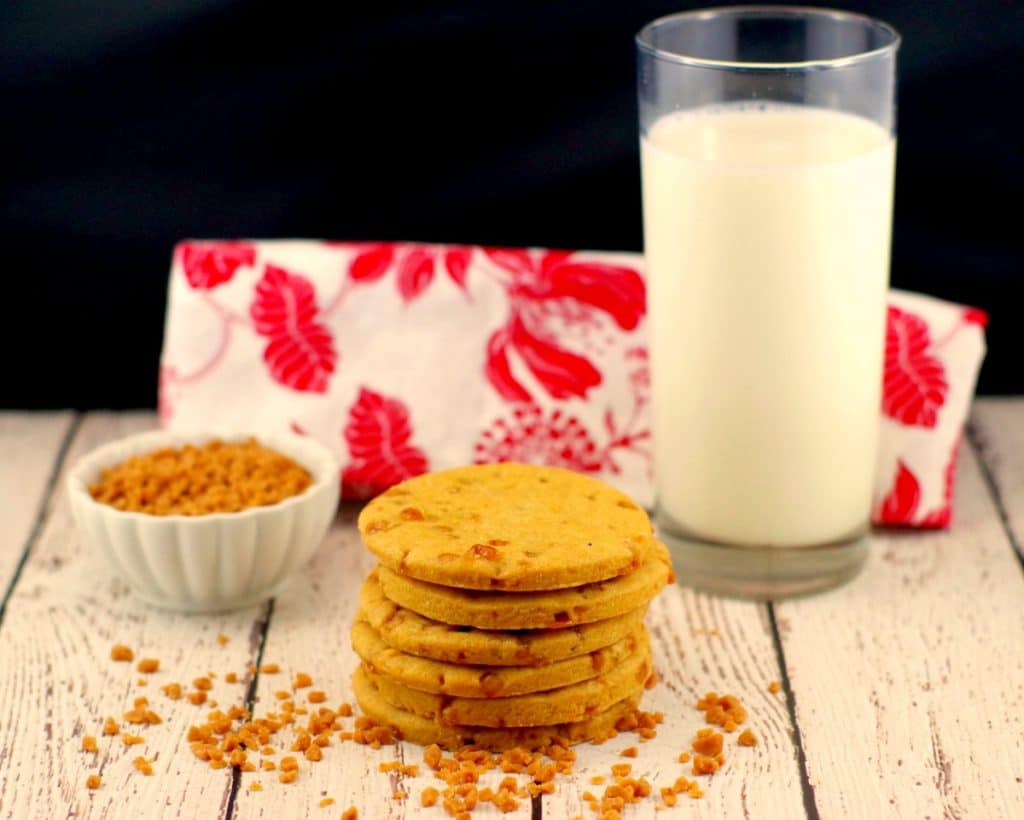 Butterscotch Toffee Cookies | #butterscotchcookies - Foodmeanderings.com