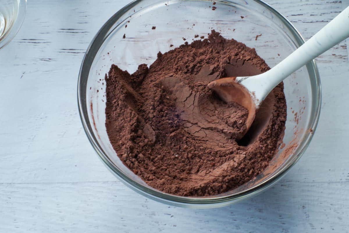 dry ingredients mixed together in a glass bowl