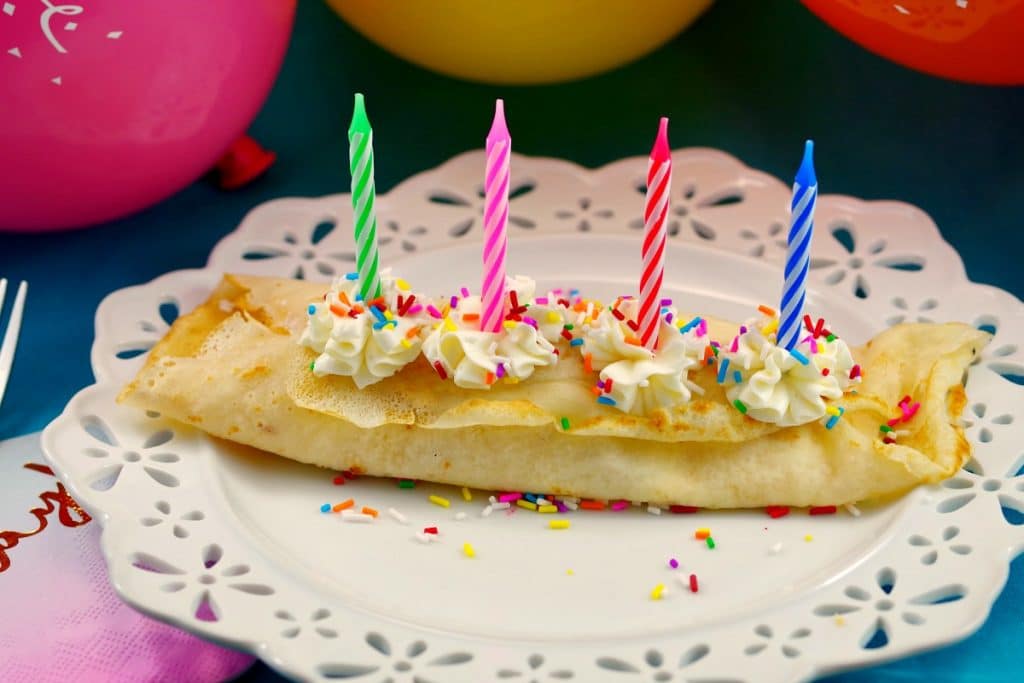 Whimsical Breakfast Themed Birthday Party Birthday Party Ideas | Photo 3 of  34 | Birthday breakfast party, Breakfast party, Birthday party cake