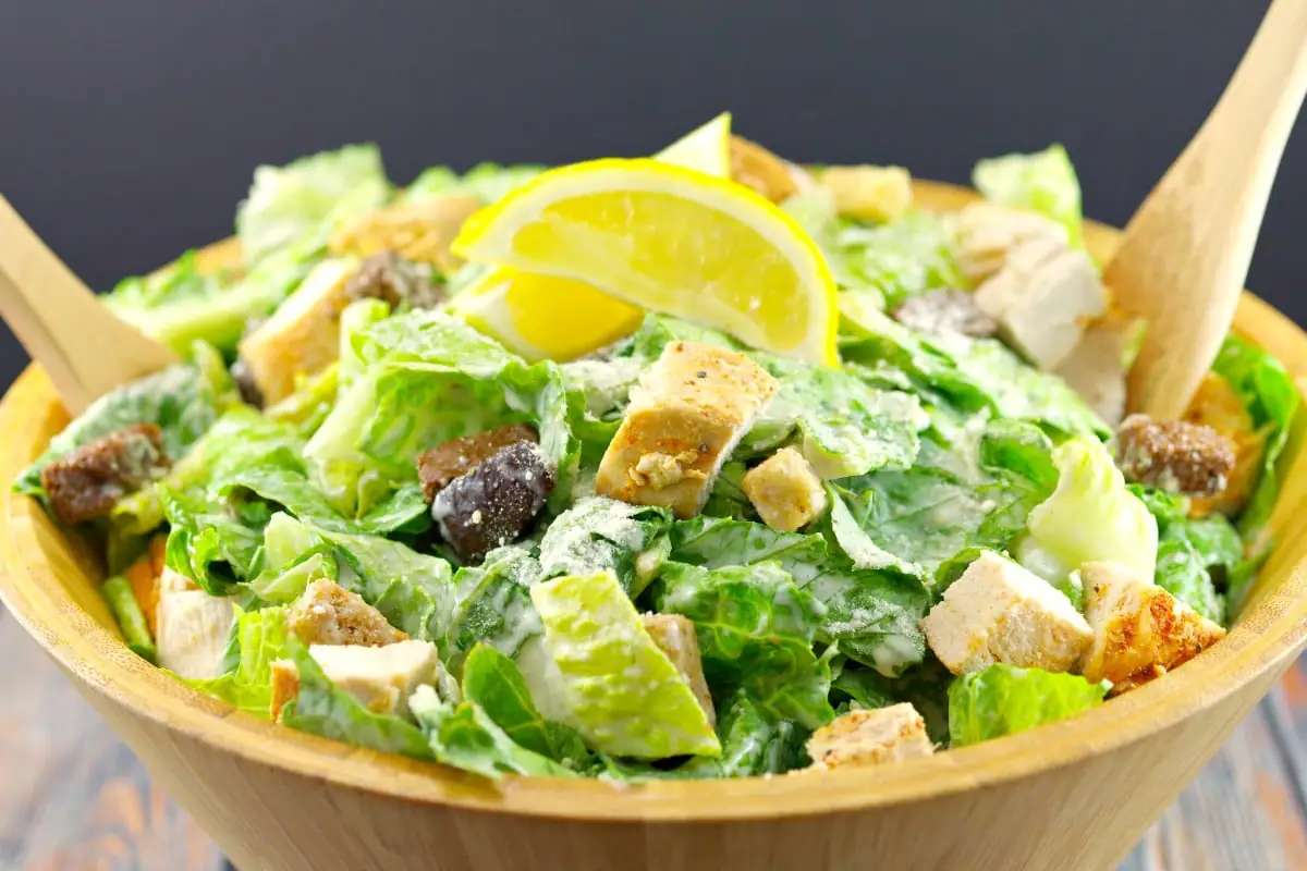 The best Grilled Chicken Caesar Salad Recipe - foodmeanderings.com