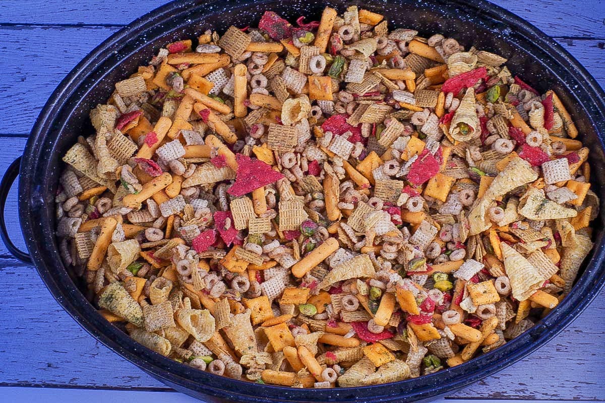 Mixture poured into large roasting pan.