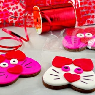 Cat Copkies | Valentine's Day Sugar Cookies