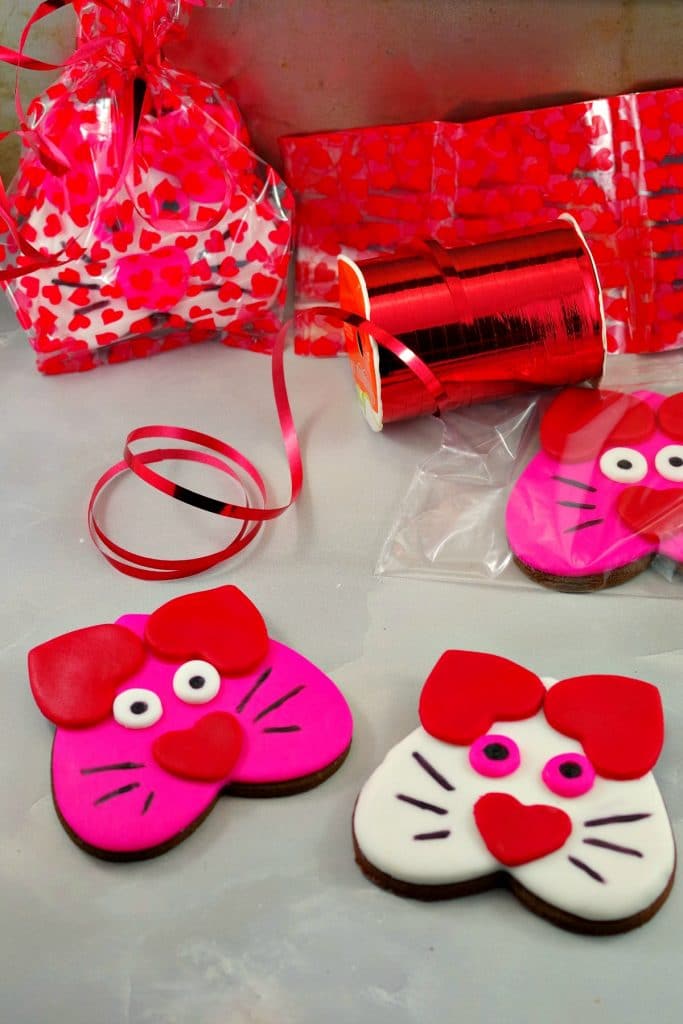 Cat Cookies - Valentine's Day Chocolate Sugar Cookies