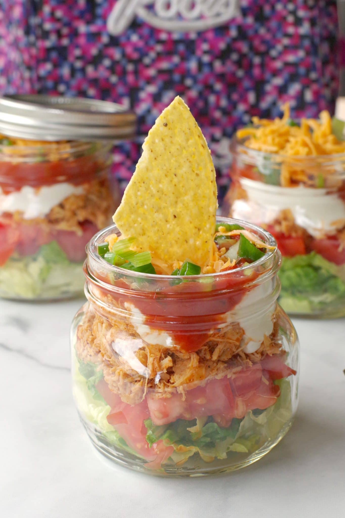 Chicken Taco Salad in mason jar | WW friendly - Food Meanderings