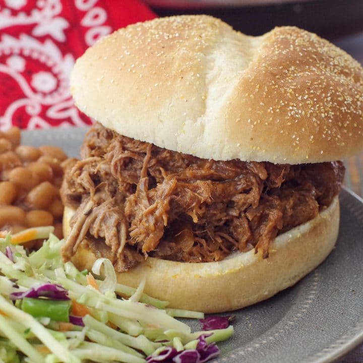 Slow Cooker beef on a bun - Food Meanderings