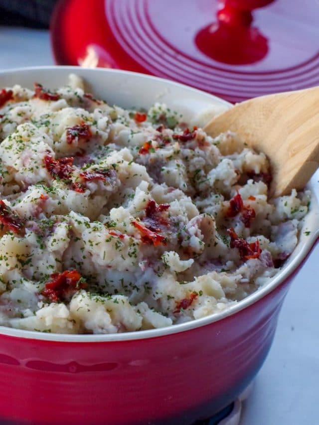 Potatoes Romanoff (hash brown casserole) Food Meanderings