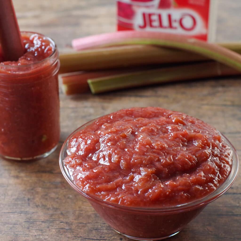 12 Rhubarb Recipes that are even better with frozen rhubarb