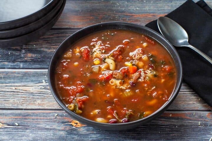 Easy Healthy Minestrone Soup - Food Meanderings