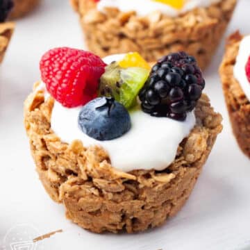 baked oatmeal cups with yogurt and fruit