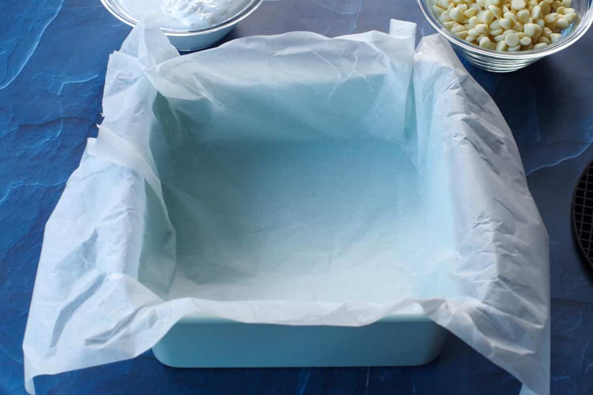 pan lined with parchment paper