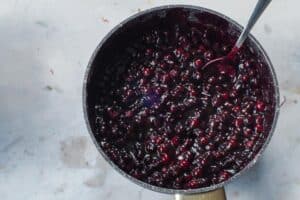 Saskatoon berry filling for Saskatoon squares