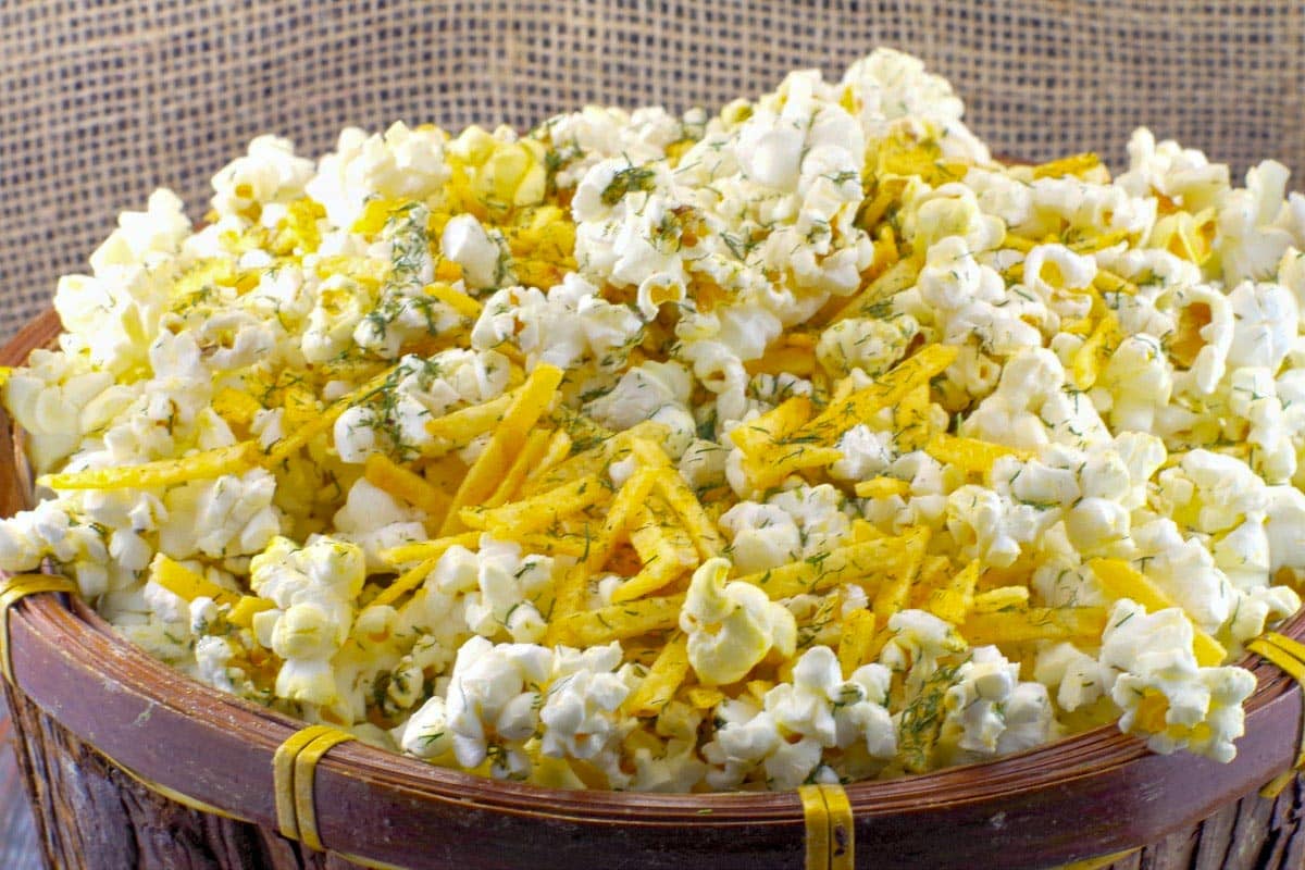 Harvest popcorn in a wooden basket