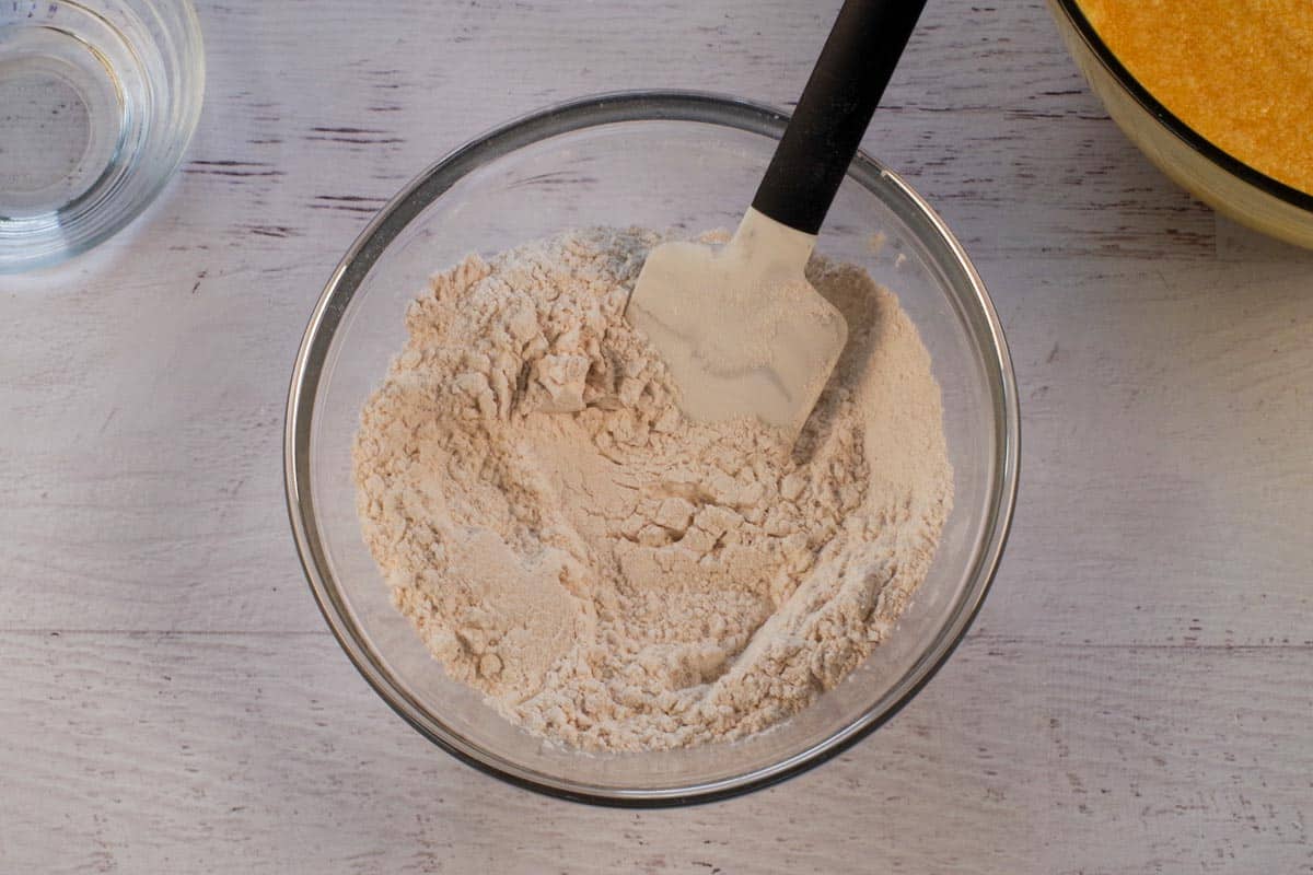 Dry ingredients in medium glass bowl.