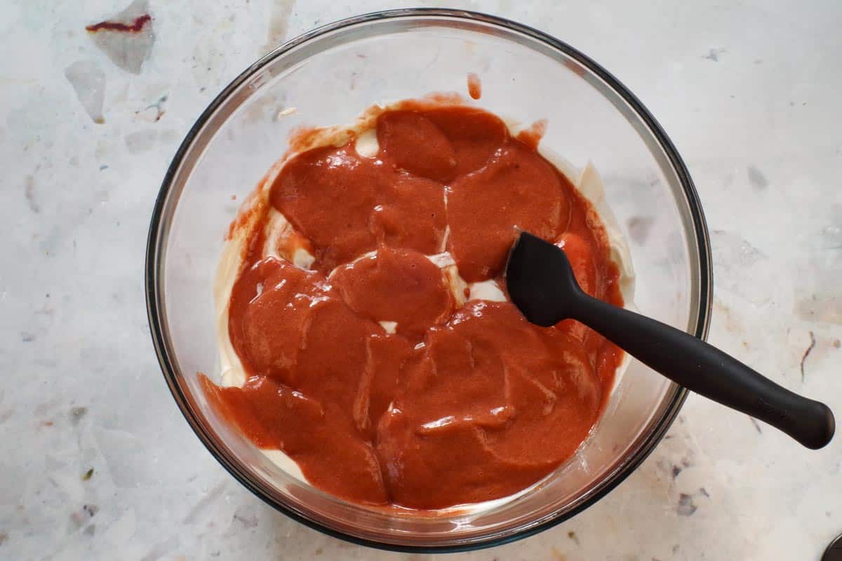 Remaining pureed rhubarb on top of yogurt mixture.